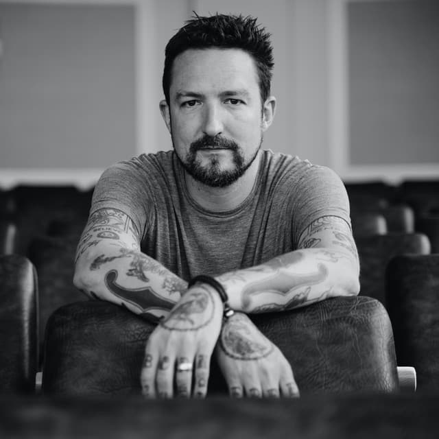 FRANK TURNER