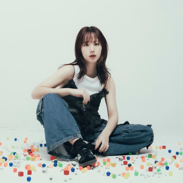 青いガーネット